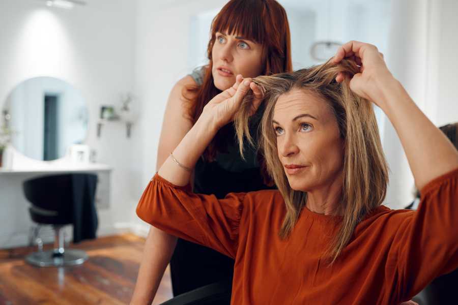 Coupe de cheveux femme — Coiffeur