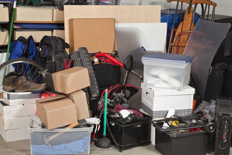 Débarras de garages — Entreprise de débarras