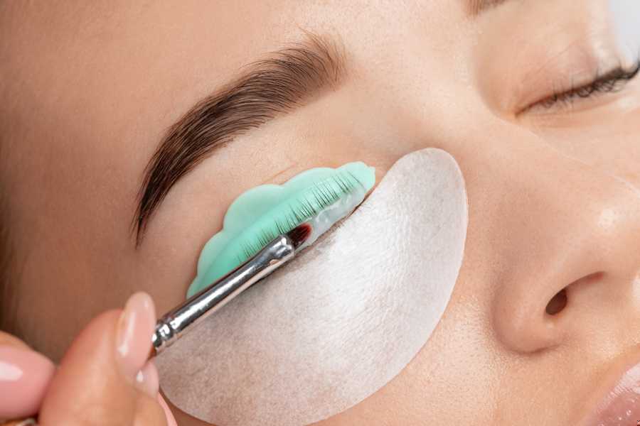 Extensions de cils — Esthéticienne