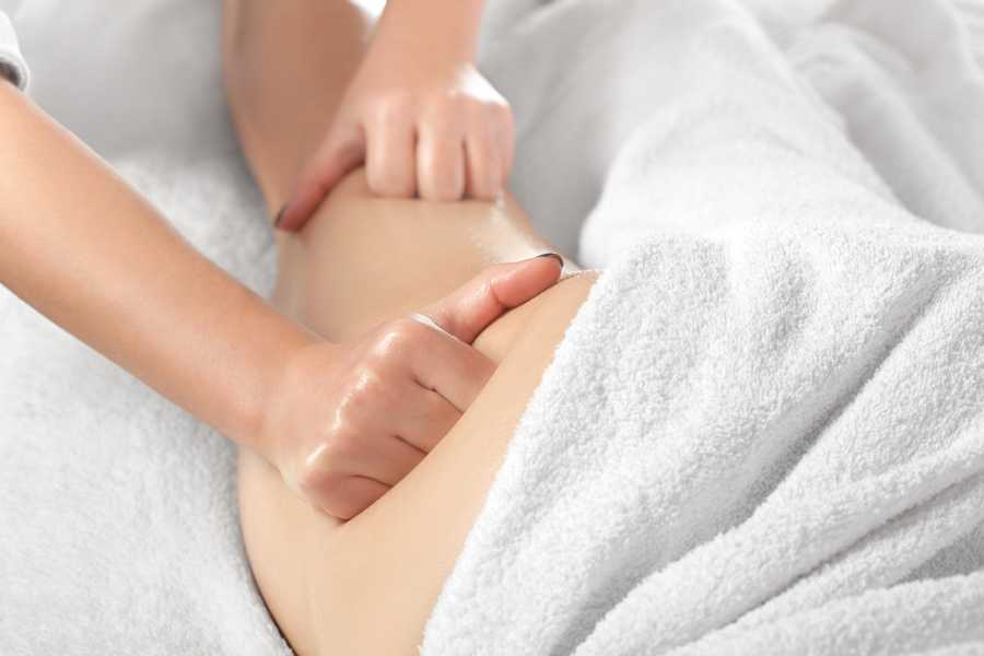Massage relaxant — Esthéticienne