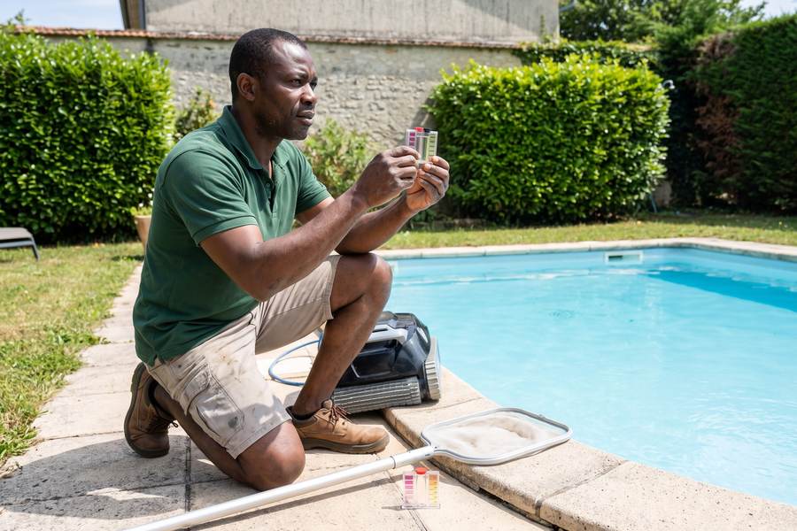Entretien annuel de piscine — Pisciniste