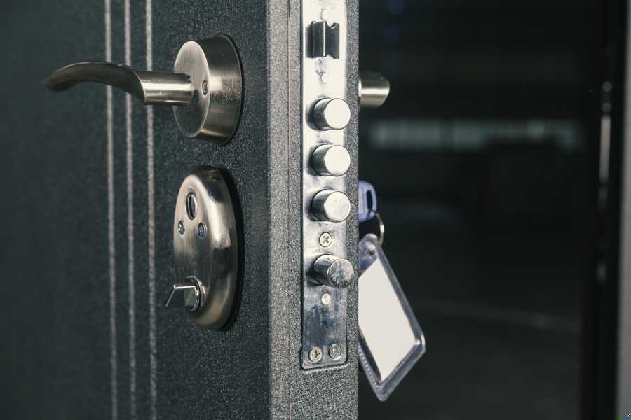 Blindage de porte — Serrurier