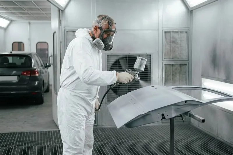 Travaux de peinture automobile — Carrossier