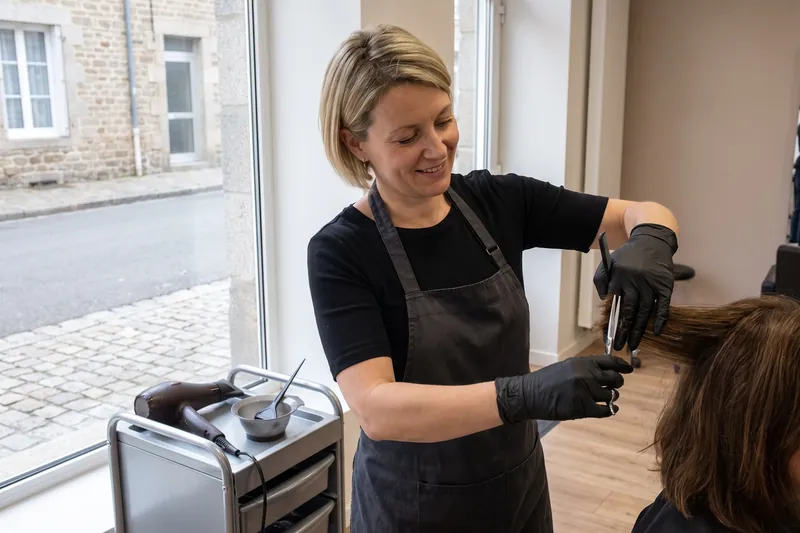 Coiffeur Castagnède (64270)
