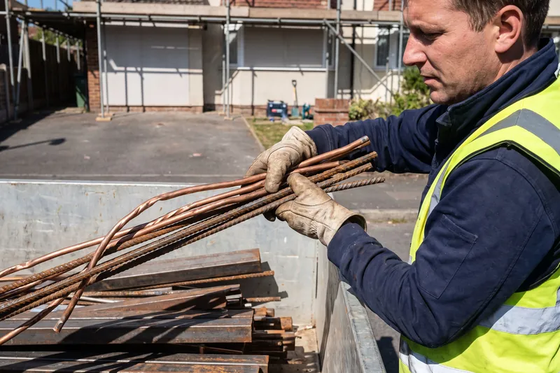 Location de benne pour ferraille — Location de benne