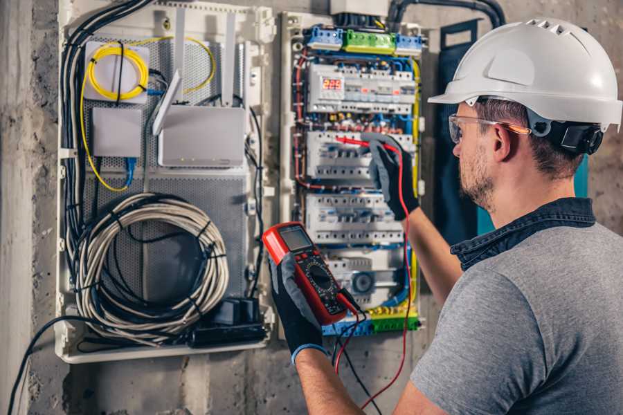 Électricien à proximité de La Chapelle-Laurent (15500) | Cantal (15) : Dépannage, installation et maintenance électrique tous types d'installations.